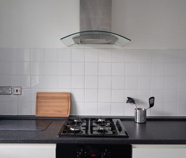 Room in a Shared Flat, Downfield Close, W9 - Photo 6