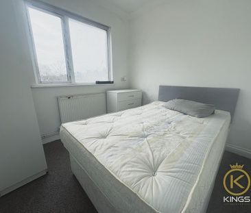 5 bedroom flat to rent - Photo 5