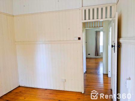 79 Heussler Terrace, 4064 QLD, Milton - Photo 5