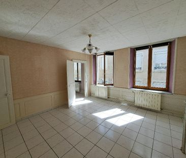 Location Appartement 3 pièces 69m² - Photo 3