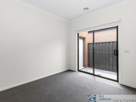 82 Fairground Promenade, 3806, Berwick Vic - Photo 3