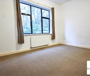 2 Bedroom House - Terraced To Let - Photo 4