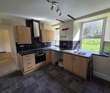 4 bedroom detached house to rent - Photo 6