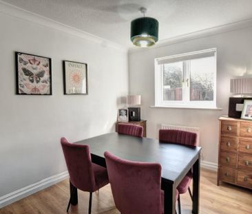 3 bedroom terraced house to rent - Photo 2