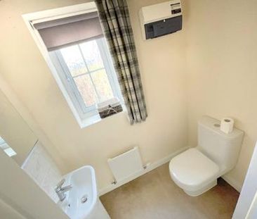 Suffolk Way, Castle Gresley, DE11 - Photo 2