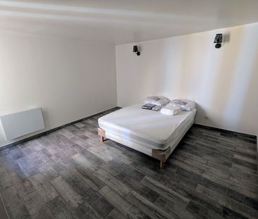 GARDANNE CENTRE-VILLE APPARTEMENT T2 MEUBLE REFAIT A NEUF, - Photo 1