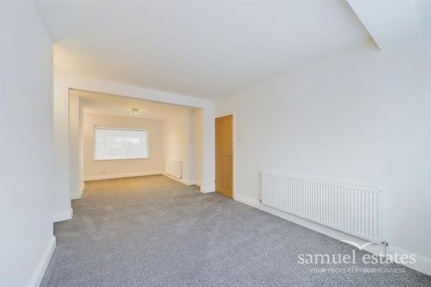3 bedroom terraced house to rent - Photo 1