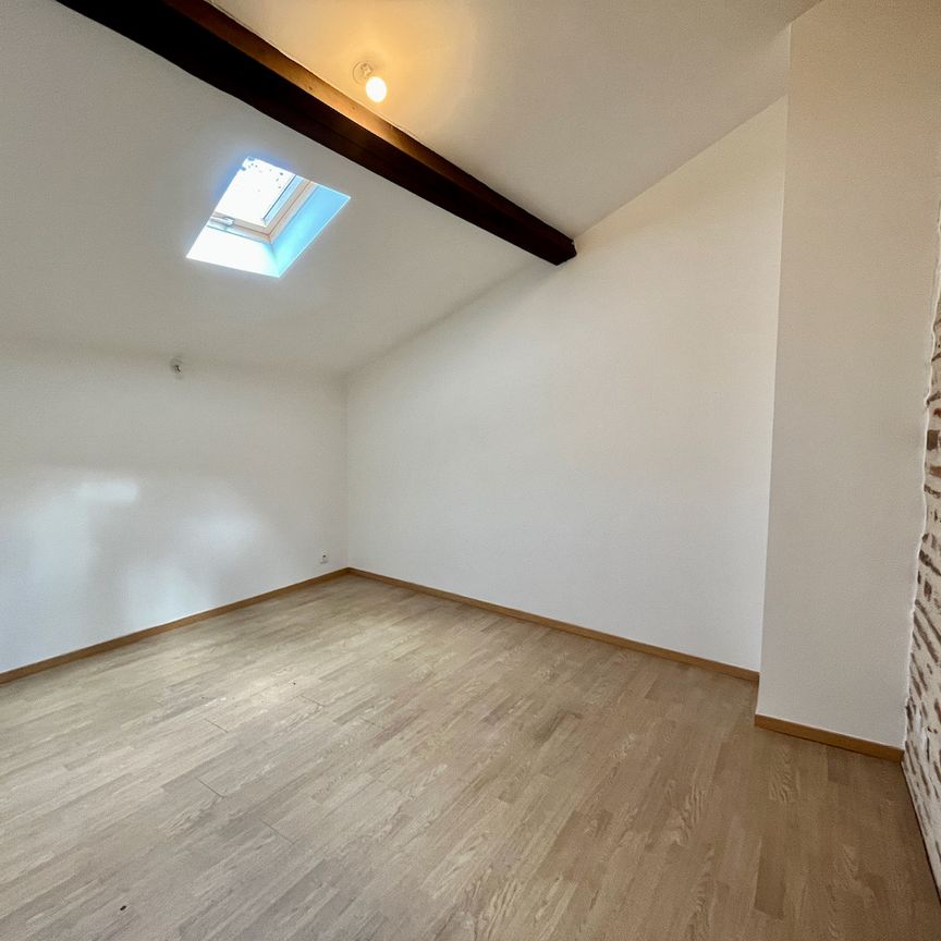 Location Maison 5 pièces 103m² - Photo 1