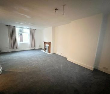 Main Street, Barry - Photo 3