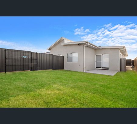 17A Apex Street, Gillieston Heights, NSW 2321 - Photo 2