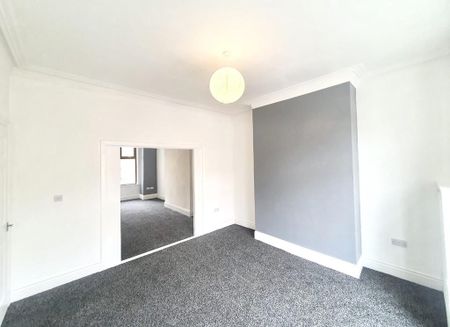 3 bedroom terraced house to rent - Photo 4