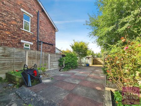 2 bedroom detached house to rent - Photo 4