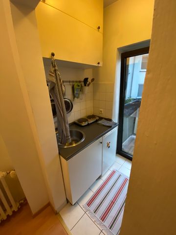 1- Z.-Appartement im Kölner Stadtzentrum (2.OG) - Photo 3