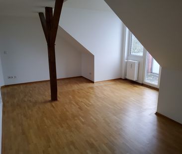 Dachgeschosswohnung in der City // DG rechts - Photo 1