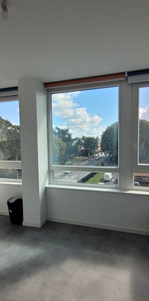 Location Appartement 1 pièce 17m² VILLENEUVE D ASCQ 59650 - Photo 1