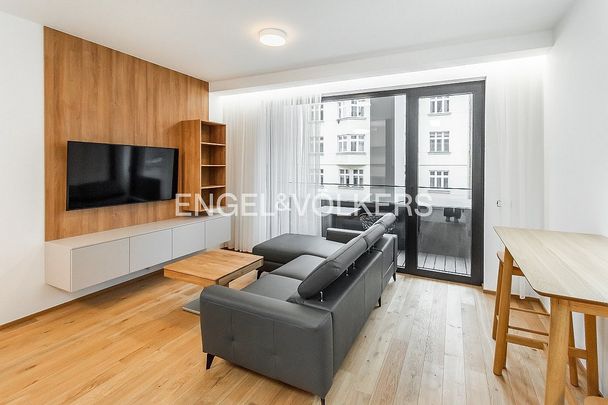 Pronájem bytu 1+kk 36 m² - Fotografie 1