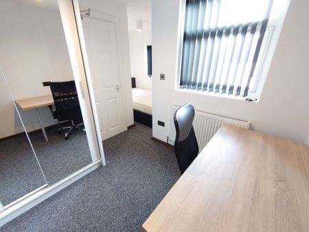 Bradfield Street. - Photo 3