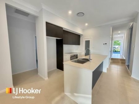 29 Clifton Crescent, Wilton - Photo 2