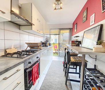 Location Appartement 2 pièces 56m² NICE 06100 - Photo 3