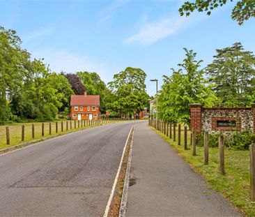 2 Bedroom Flat / Apartment - Winton Close, Winchester - Photo 5