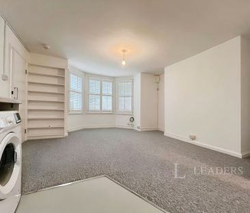 flat to rent Denmark Villas, Hove, East Sussex - Photo 2
