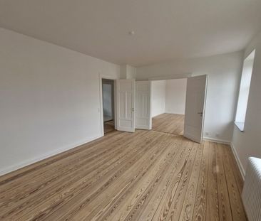 3 vær. lejlighed til leje i Haderslev. 104m2 - Photo 2