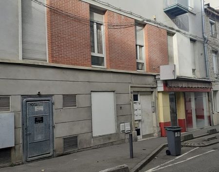 A LOUER T2 RUE RICHARME RIVE DE GIER LOT 17408 - Photo 2