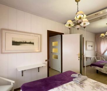Single Bed in Rooms for rent in 3-bedroom apartment in Gràcia - Photo 6