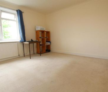 2 bedroom cottage to rent - Photo 2