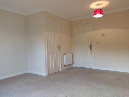 2 bedroom semi-detached house to rent - Photo 5