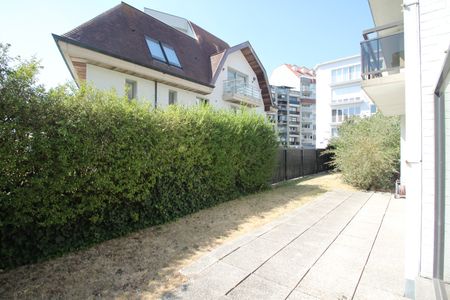 Gelijkvloersappartement met garage en tuin nabij het strand te Knokke-Heist. - Photo 3