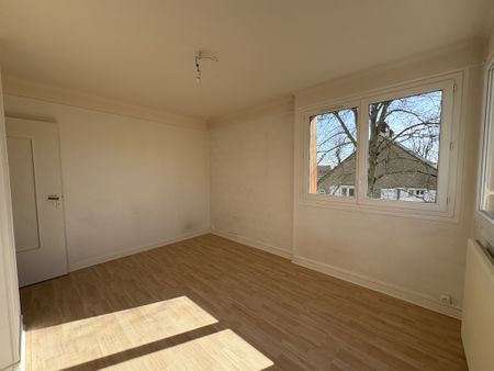 Location Appartement 3 pièces 63m² PALAISEAU 91120 - Photo 2