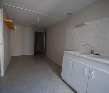 Location Appartement 2 pièces 27m² AUBENAS 07200 - Photo 1
