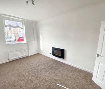 2 bed terraced house to rent in NE61 - Photo 3