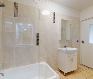 SHAREHOUSE ROOM AVAILABLE - $230 per week - Photo 4