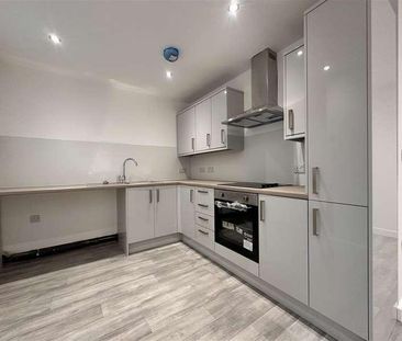 High Street, Neston, CH64 - Photo 4