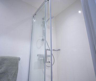 1 bedroom private hall to rent - Photo 4