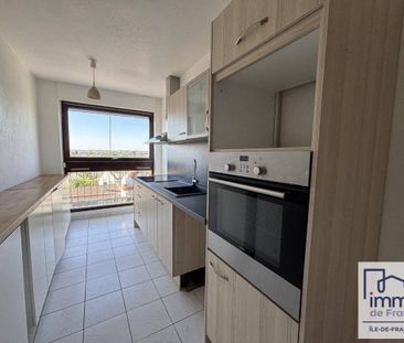 Location appartement t5 93 m² à Rocquencourt (78150) La Breche - Photo 3