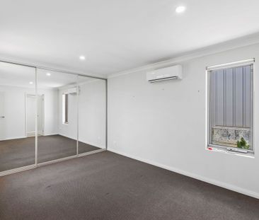 Modern Villa Living with Comfort and Convenience - Photo 5