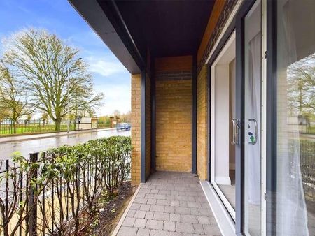 The Arc, Aylesbury, Buckinghamshire, HP20 - Photo 5