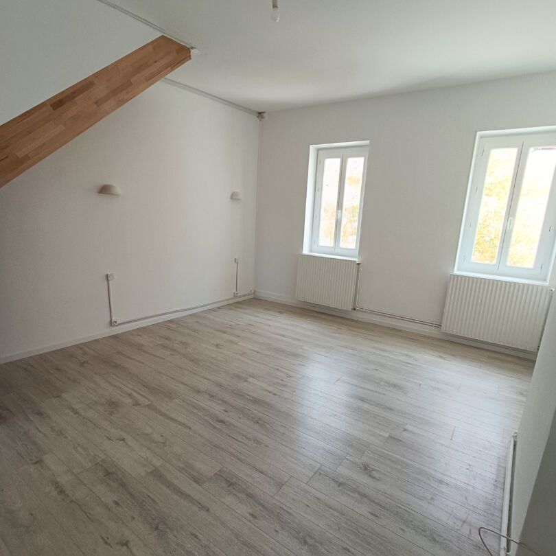Appartement Paray Le Monial 2 pièce(s) 65.82 m2 - Photo 1