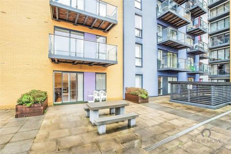 1 bedroom flat to rent - Photo 3