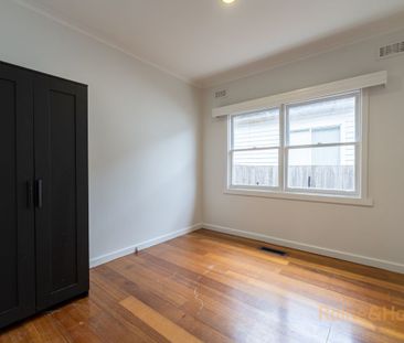 3 Bedroom Home! - Photo 6
