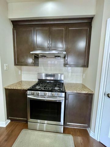 For Lease - 359 Kingbrook Drive, Kanata, Ontario - Photo 2