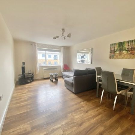 Kingfisher Heights, Hogg Lane. Grays, Property for rent - Photo 1