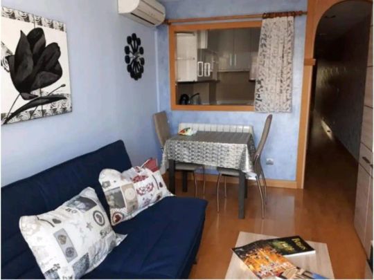 Apartamento de alquiler en Plaza Mayor, Casco Antiguo - Foto 1