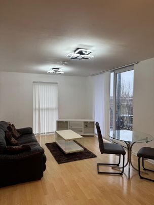2 Bed Flat, Stillwater Drive, M11 - Photo 1