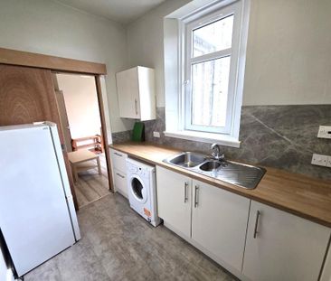 1 bedroom flat to rent - Photo 6