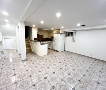 For Lease - 50 Limeridge Road, Hamilton, Ontario - Photo 4