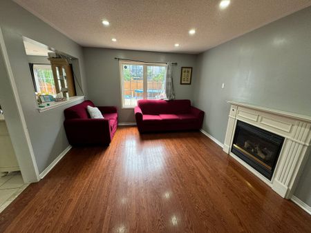 For Lease - 1100 Ashgrove Crescent, Oshawa, Ontario - Photo 3